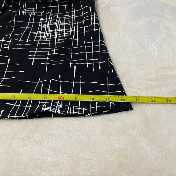 NWT BE CREATIVE / Black & White Tankini Swim Top Size 16 - Picture 11 of 12